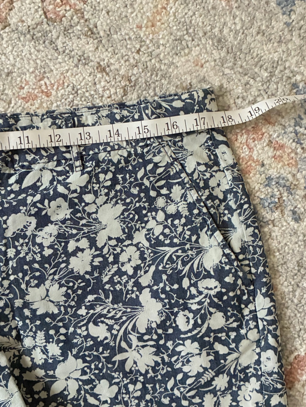 GAP Botanical Floral Print Resort wear Shorts-Size 8- - Picture 4 of 6